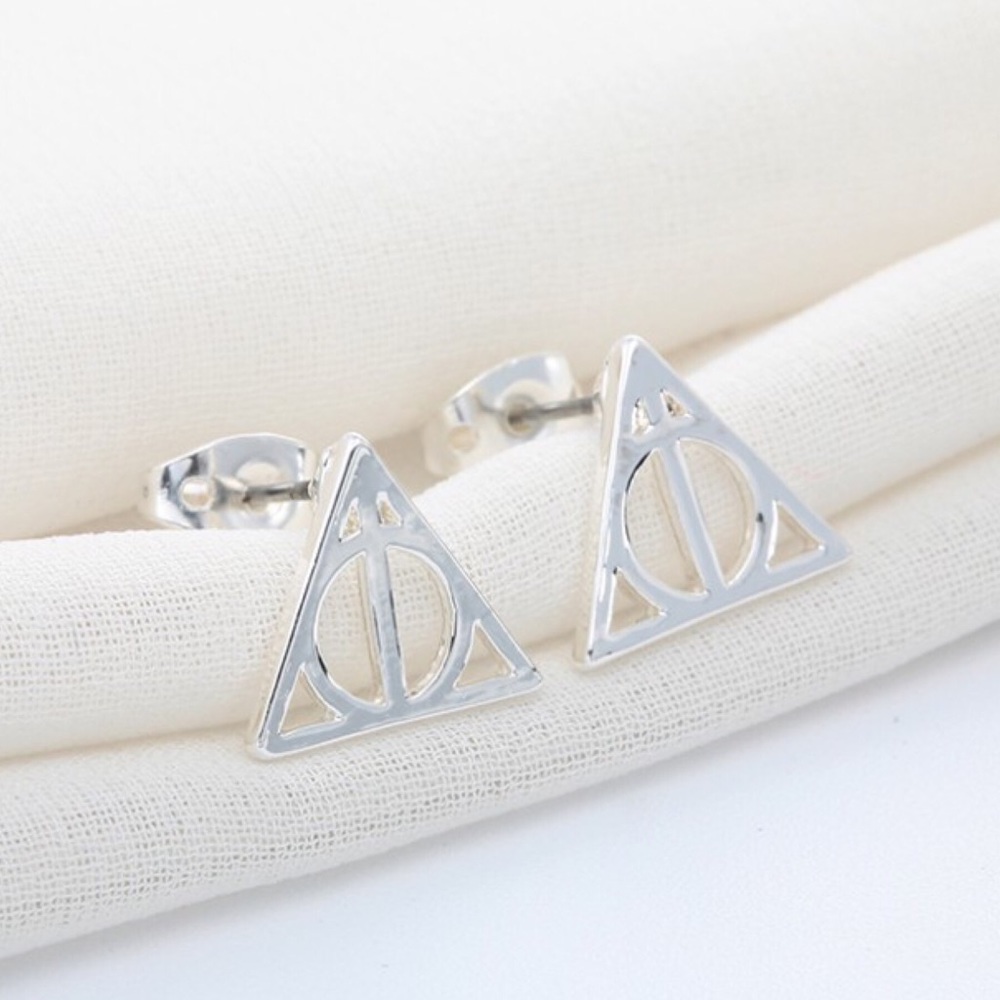 Harry Potter Deathly Hallows Triangular Stud Earrings - Picture 3 of 11